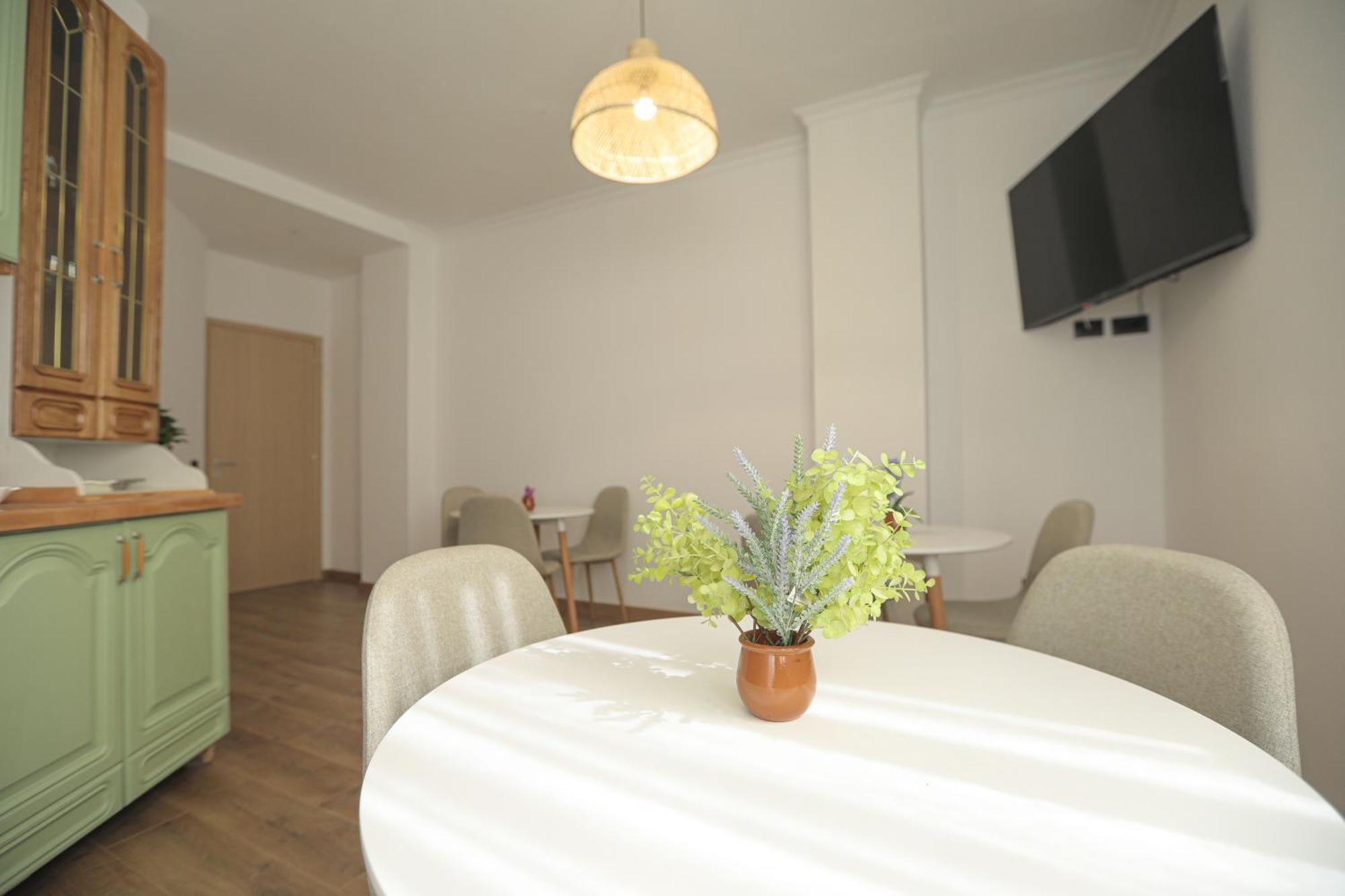 Bed and Breakfast Nidum Harmony Tirana Exterior foto